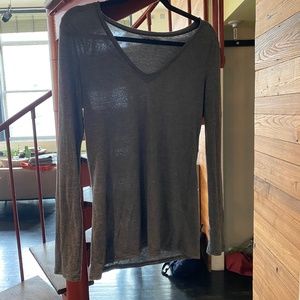 Michael stars Casual Long Sleeved V neck Top